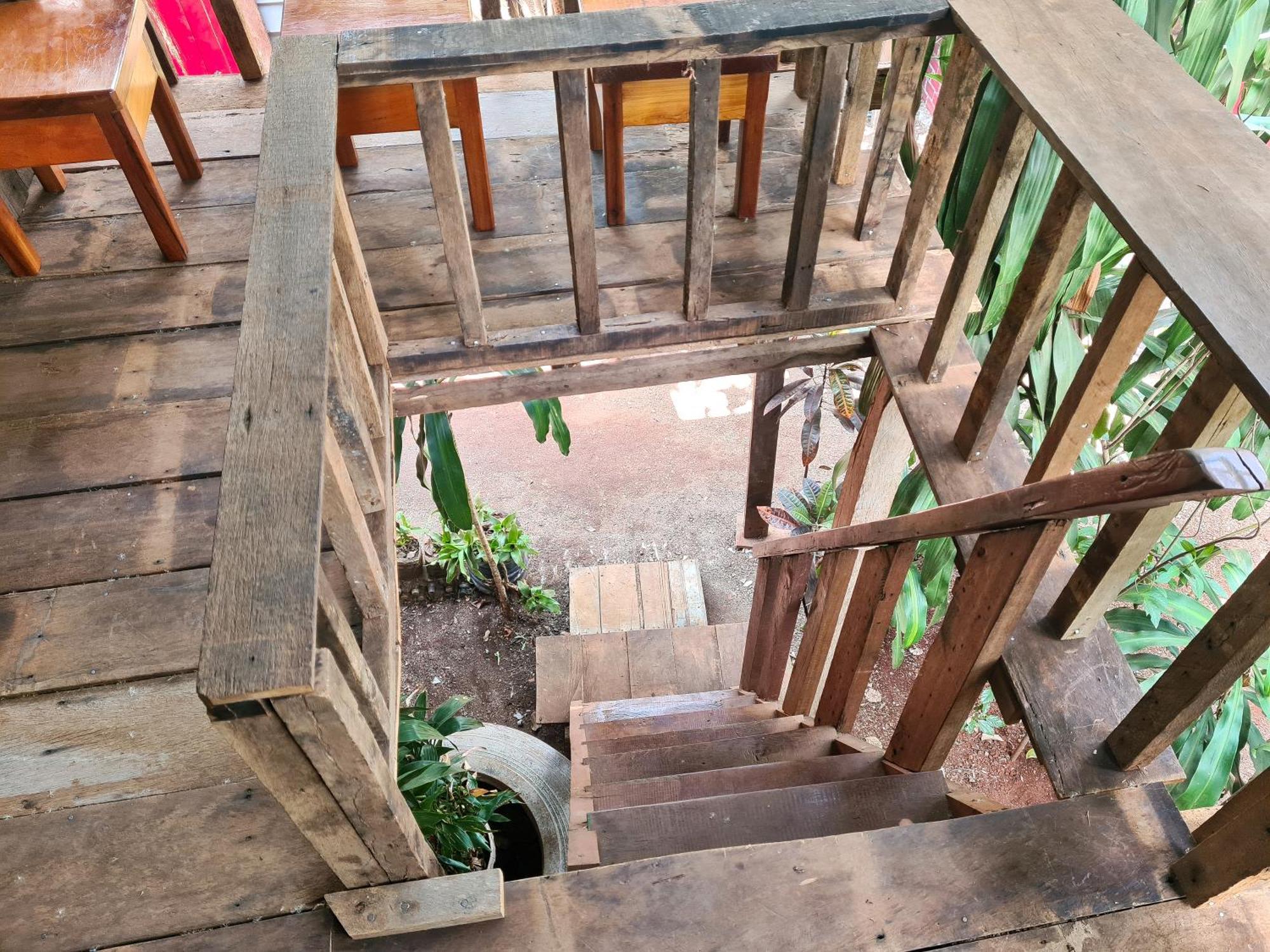 Ratanakiri Homestay & Jungle Trek Banlung Eksteriør billede