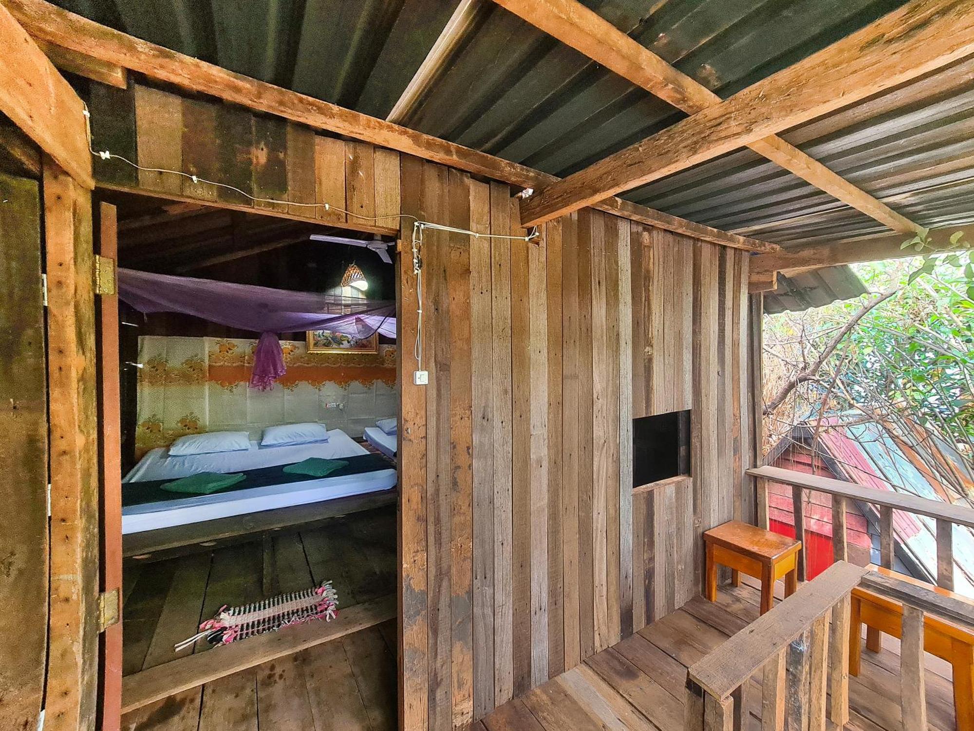 Ratanakiri Homestay & Jungle Trek Banlung Eksteriør billede
